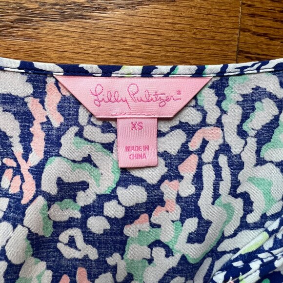 LILY PULITZER Kahli Top, Shirt. Blue Coral Grotto Move It or Lose it. Tassels XS - Picture 9 of 12